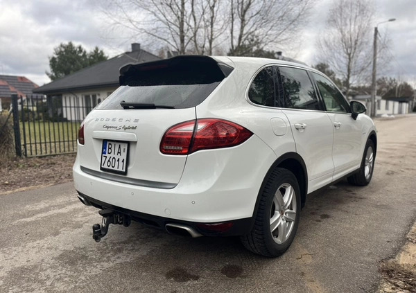Porsche Cayenne cena 114000 przebieg: 162200, rok produkcji 2014 z Białystok małe 466